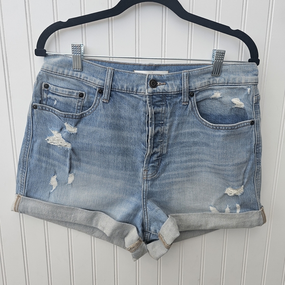 Eunina Ultra High Rise Mom Short Light Blue Distressed Jean Womens Large - Picture 1 of 4